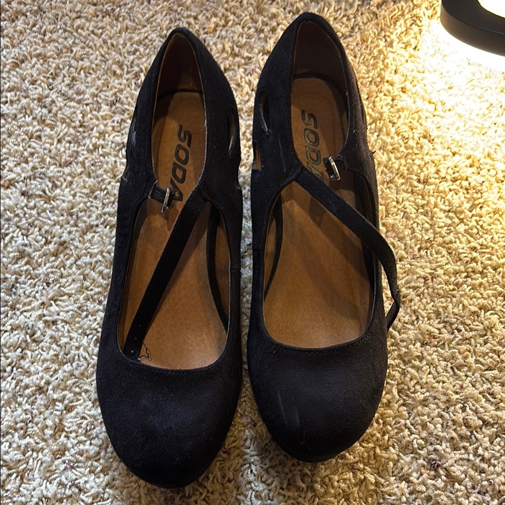 Soda Women's Black Mary Jane Flats
